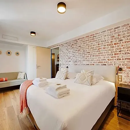 Charming Flat With Rooftop - 1br4p- Vanvesparc פריז