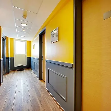 Charming Flat With Rooftop - 1br4p- Vanvesparc 3*